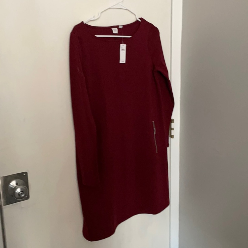 Maroon long sleeve dress, silver zipper pockets